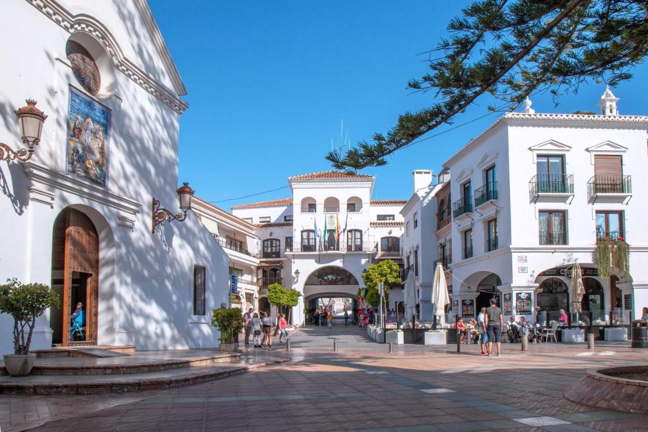 Apto Cerca De La Playa Torrecilla En Nerja, En Almirante Carranza 17 Apartment Luaran gambar